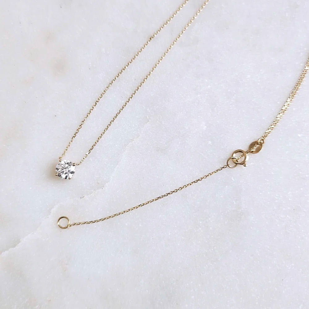 18K Classic Round Lab-grown Diamond Necklace