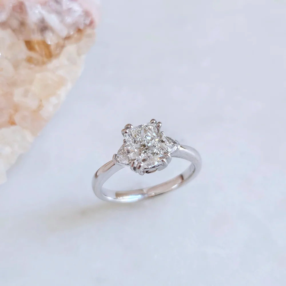 18K Aiden Lab-grown Diamond Engagement Ring