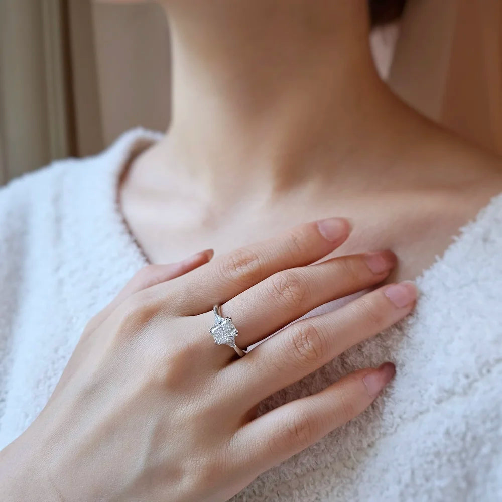 18K Aiden Lab-grown Diamond Engagement Ring