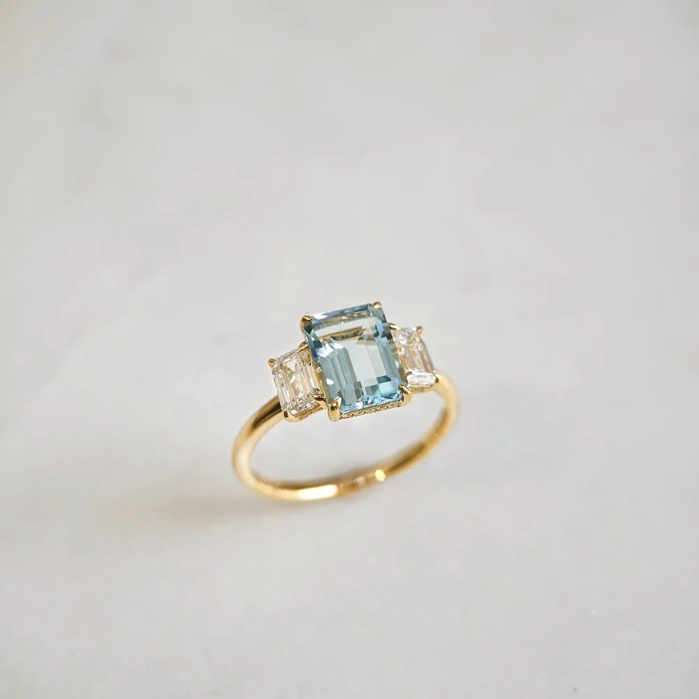 Through-the-Looking-Glass Aquamarine Ring (Lab Diamond Version)