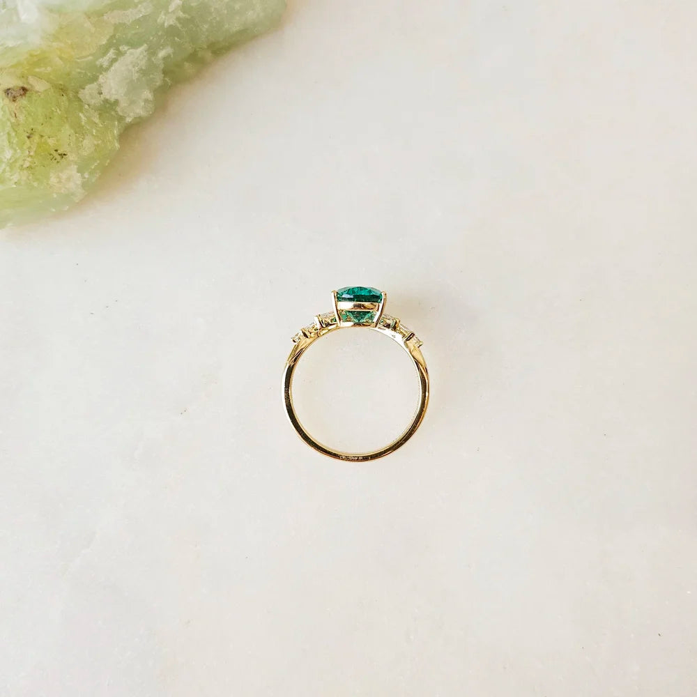 18K Emerald Glow Promise Ring
