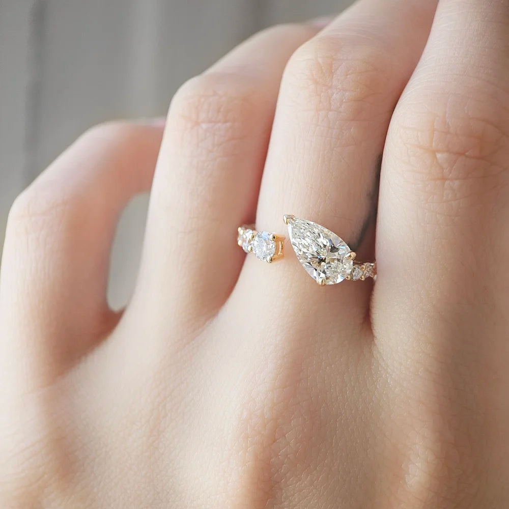 18K Clementine Lab-grown Diamond Ring