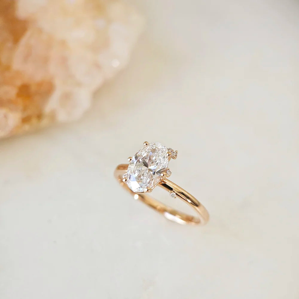 18K Dainty Minimal Lab-grown Diamond Ring