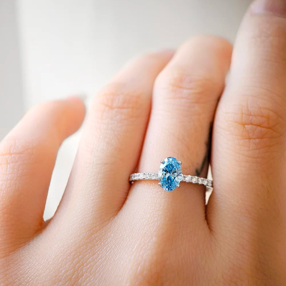 18K Astrid Blue Lab-grown Diamond Ring