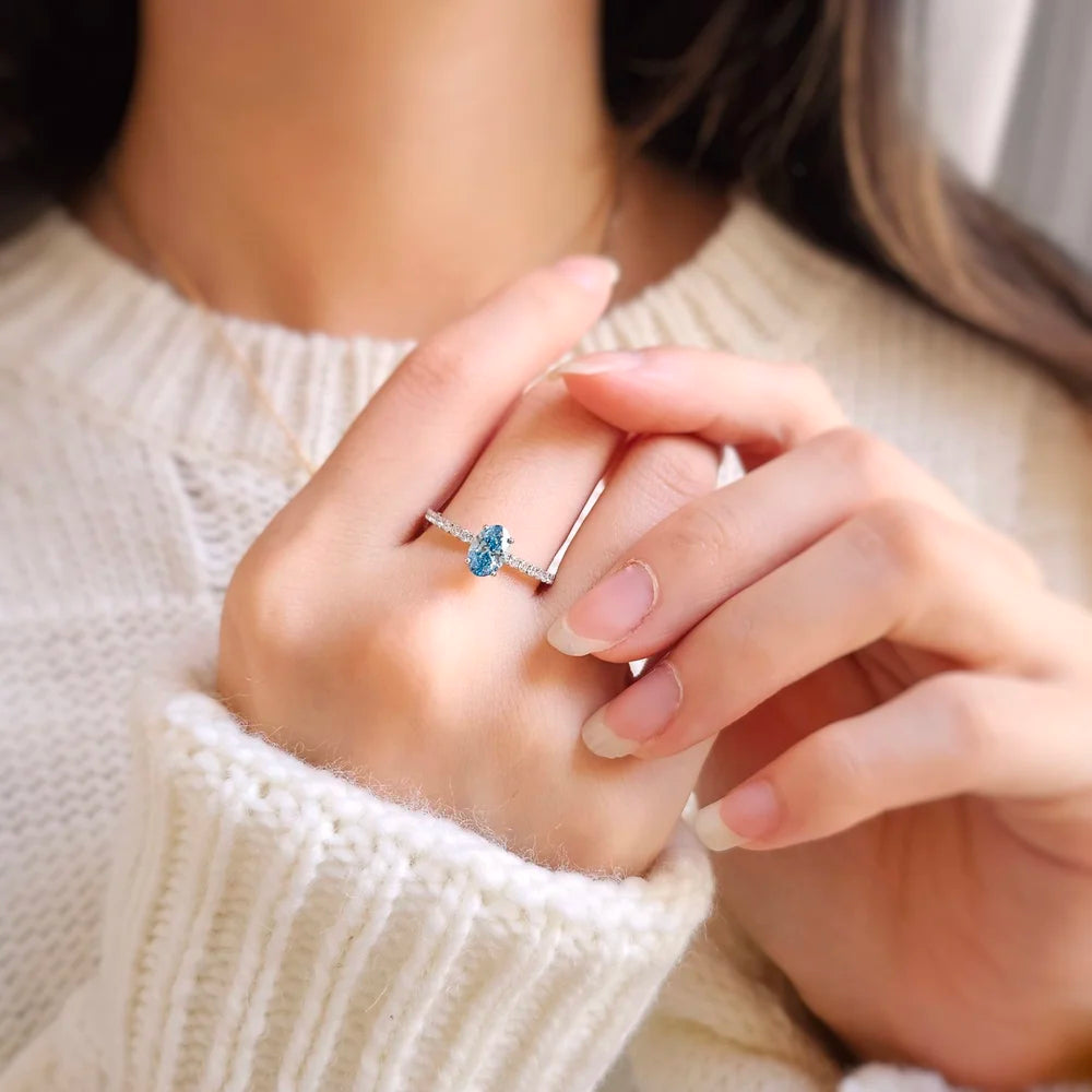 18K Astrid Blue Lab-grown Diamond Ring