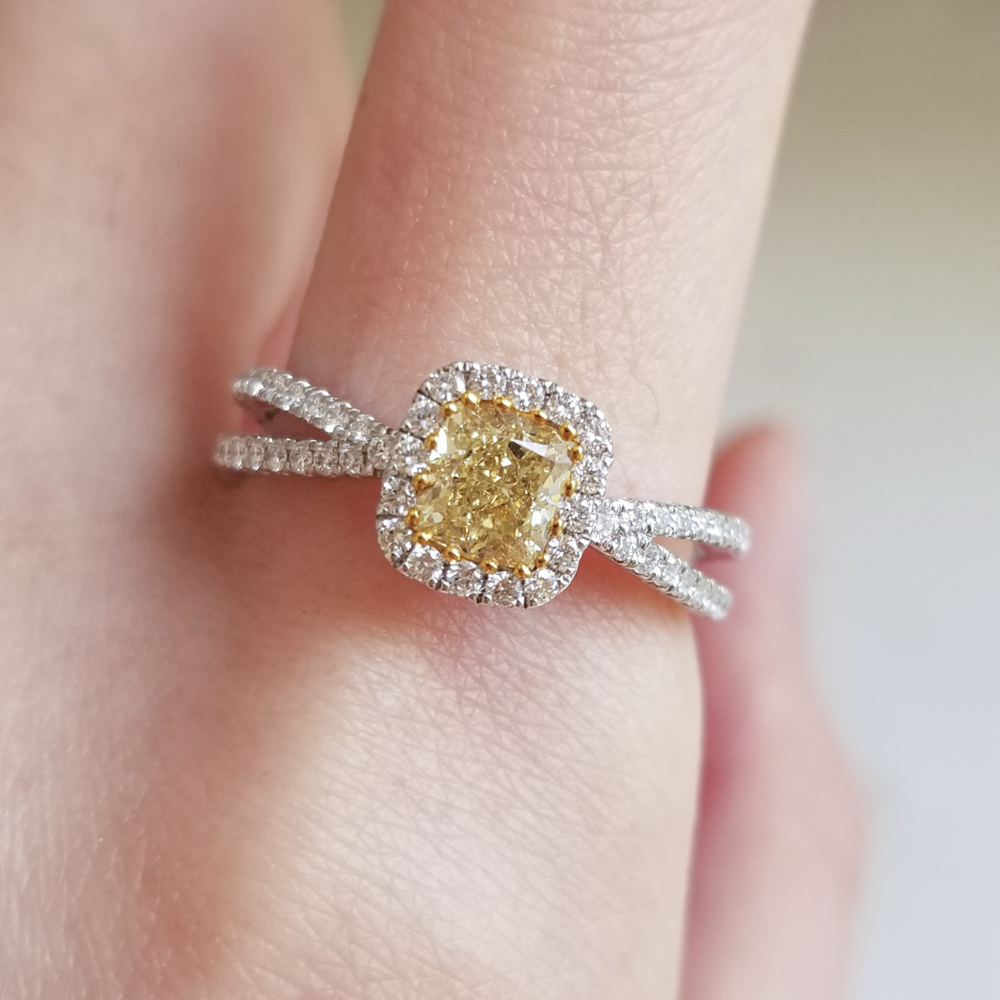 Yellow Diamond Ring with Split Band in 18K White Gold 0.74ct