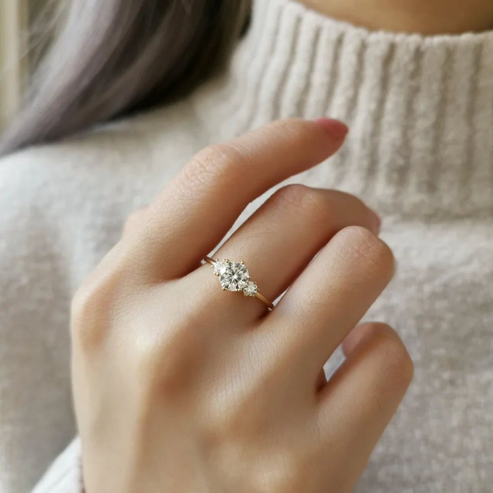 18K Andrée Solitaire Moissanite Engagement Ring