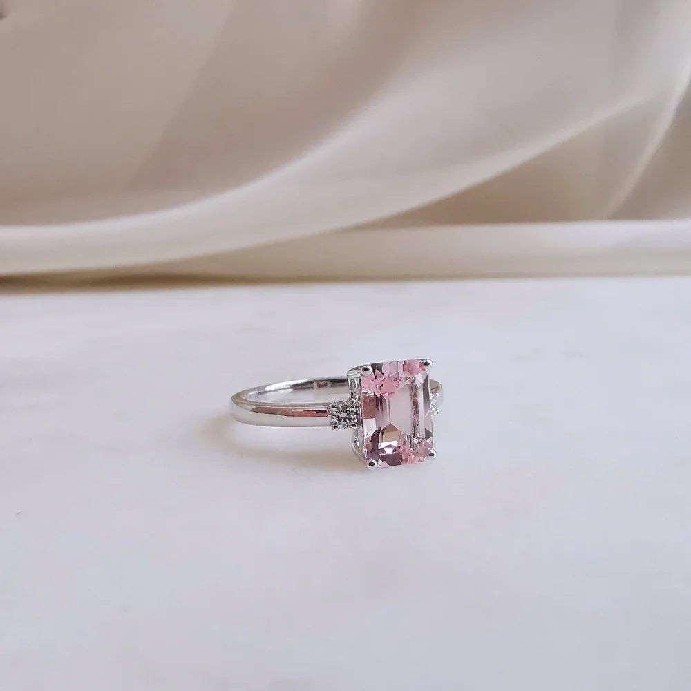18K Catalina Morganite Ring