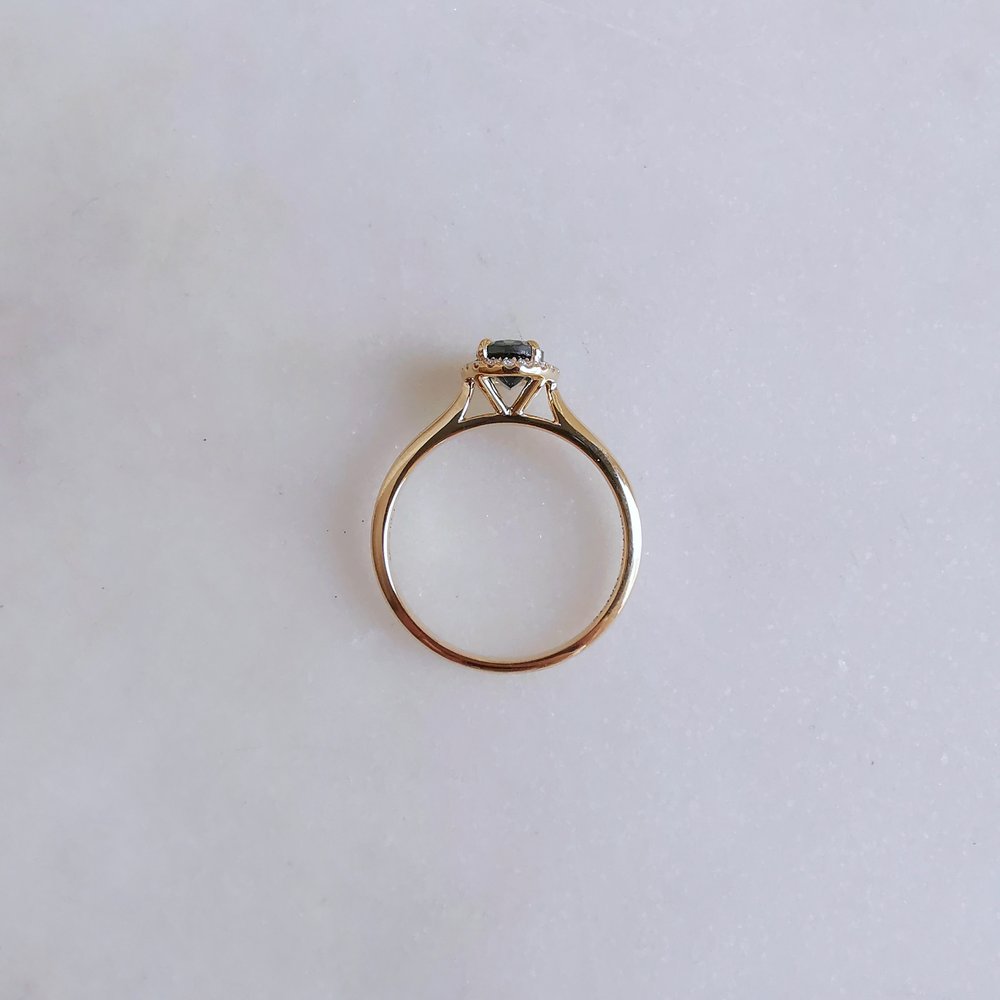 18K Emilia Green Sapphire Ring