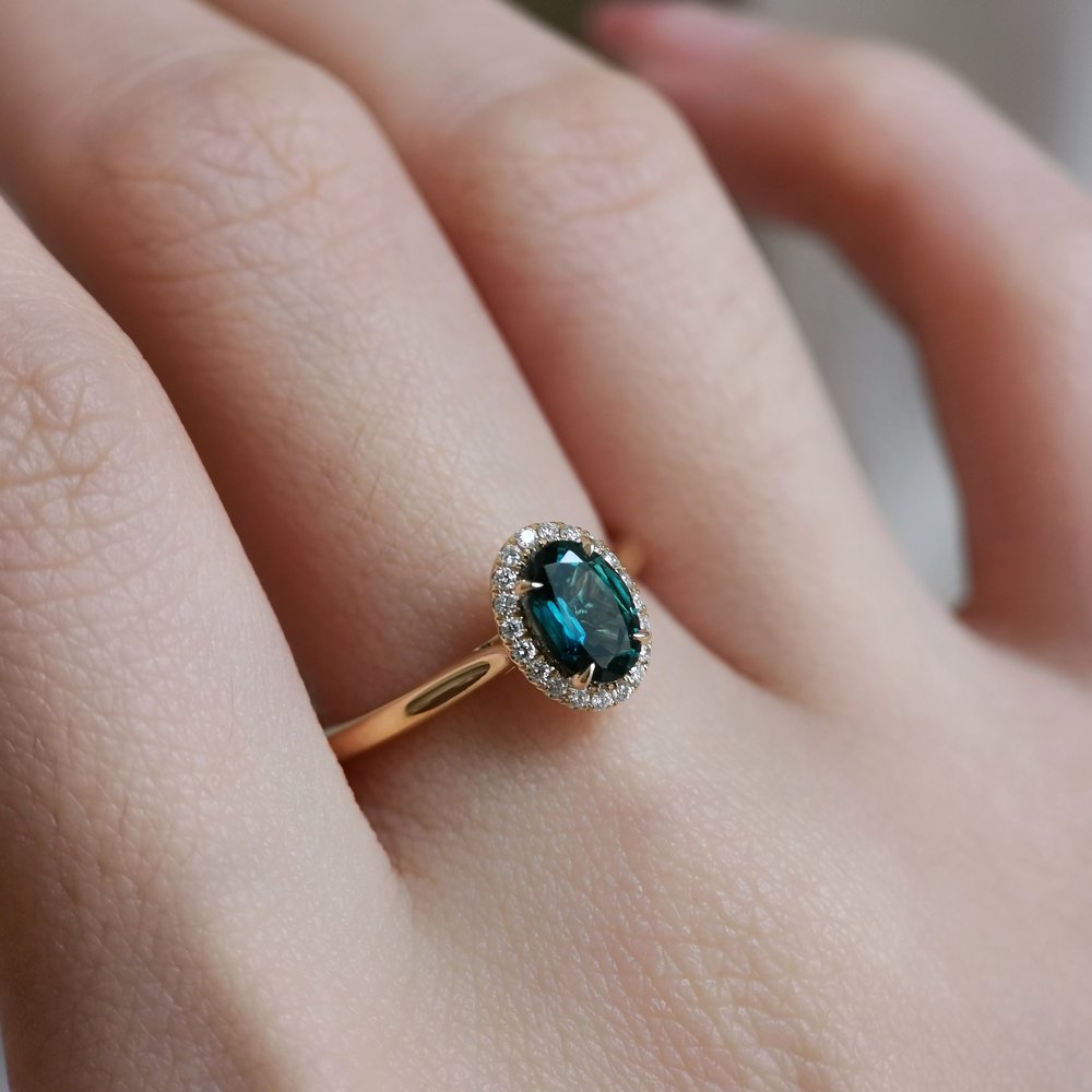 18K Emilia Green Sapphire Ring