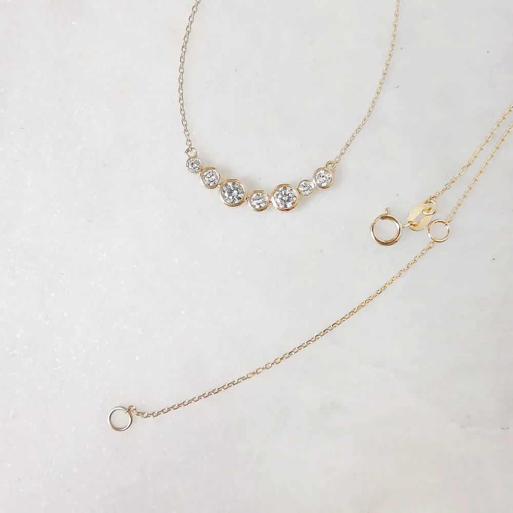18K Bezel Setting Circular Lab-grown Diamond Necklace
