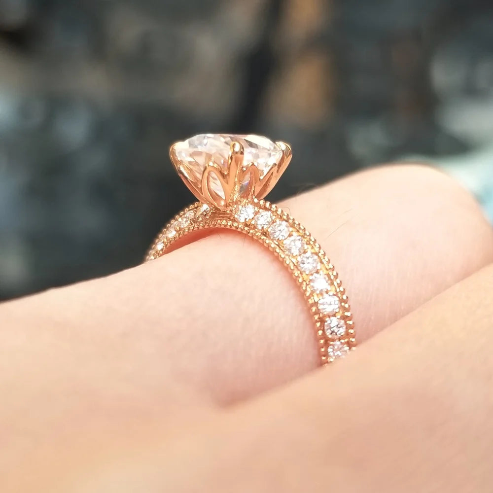 18K Apostle Oval Moissanite Ring