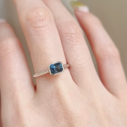 18K Elijah Teal Sapphire Ring