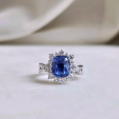 18K Myra Blue Sapphire Ring