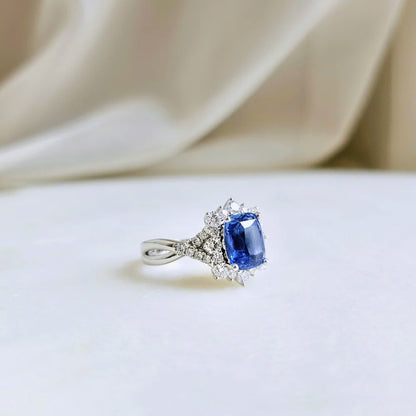 18K Myra Blue Sapphire Ring