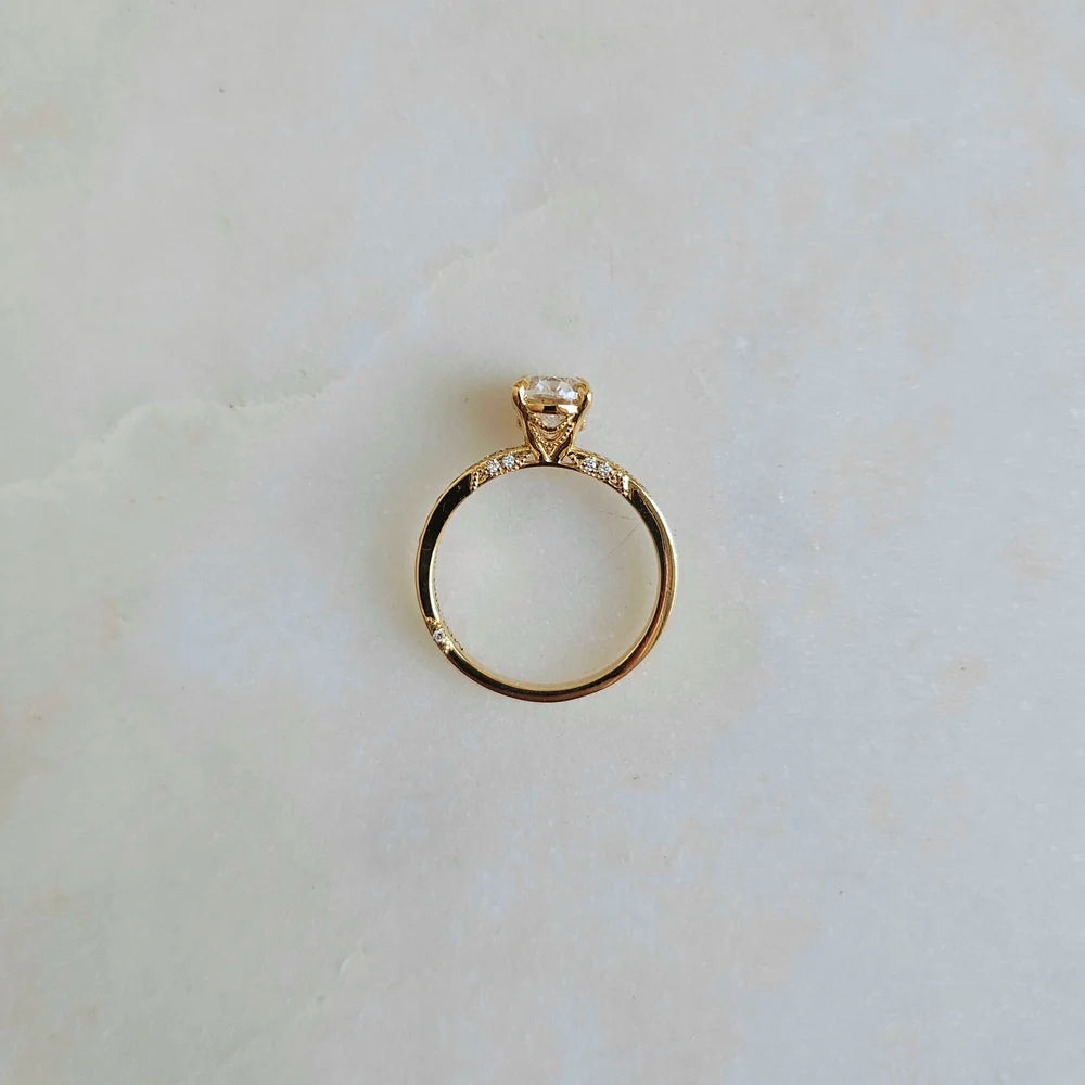 18K Shyla Oval Moissanite Ring