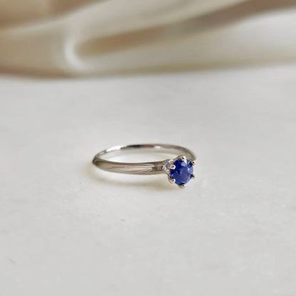 18K Sylas Royal Blue Sapphire Ring