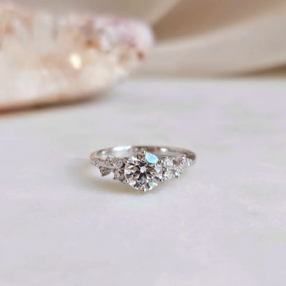 18K The Gardenia Lab Diamond Ring (Low set)