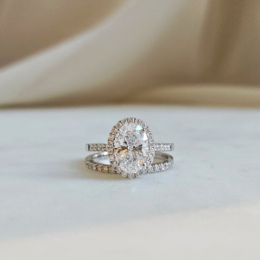 18K Halo Lab-grown Diamond Engagement Ring