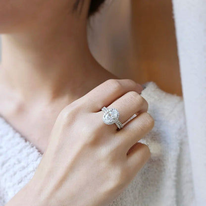 18K Halo Lab-grown Diamond Engagement Ring