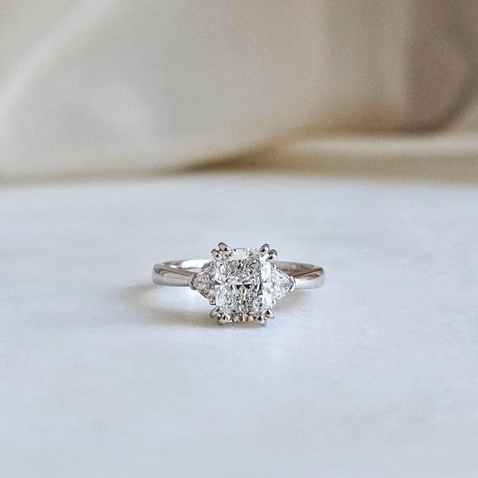 18K Aiden Lab-grown Diamond Engagement Ring