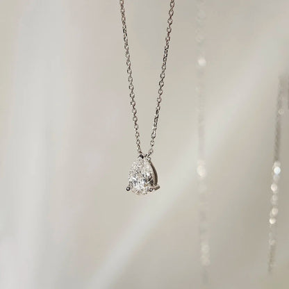 18K Pear Lab-grown Diamond Necklace