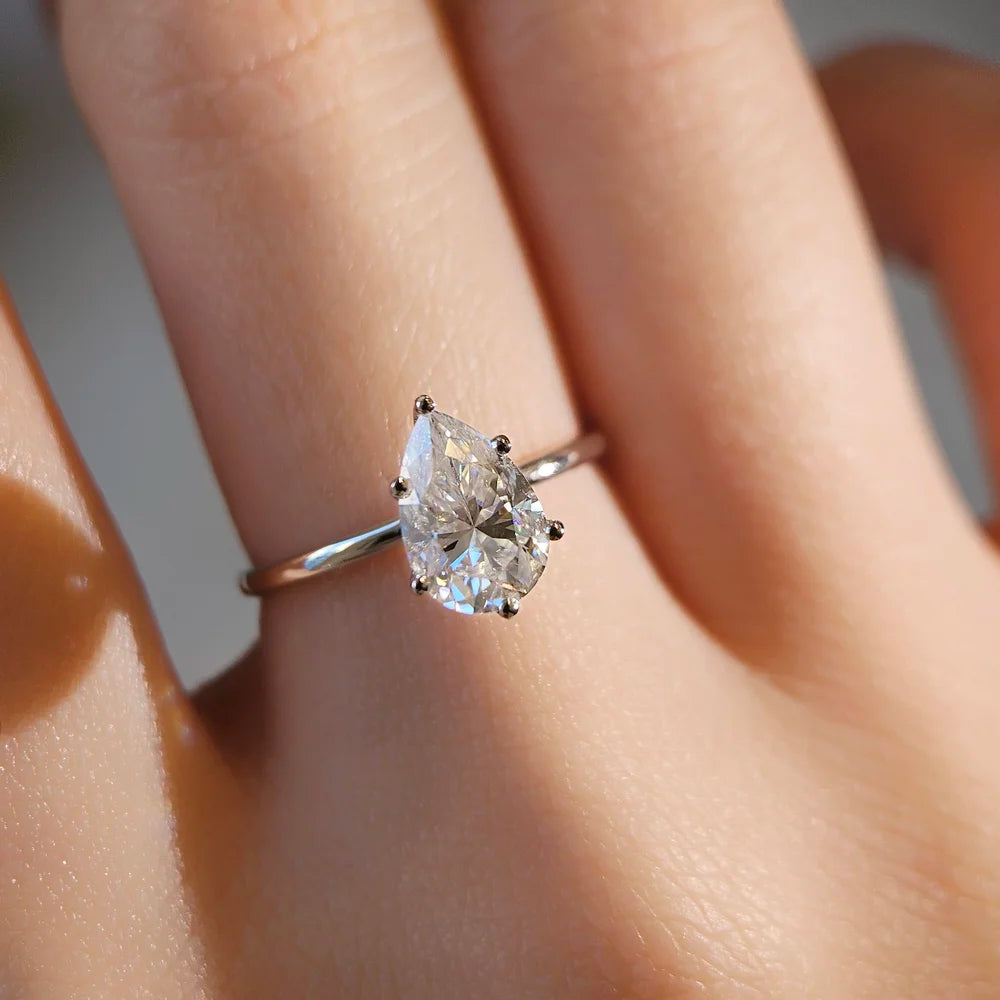 14K "The Raindrop" Moissanite Ring