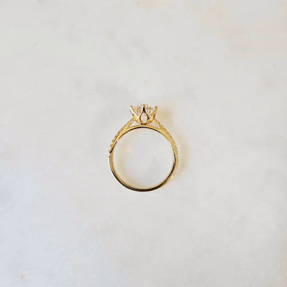 18K Gia Moissanite Ring