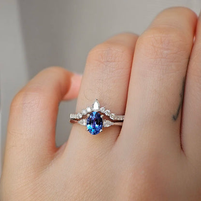 18K Jolyne Oval Blue Sapphire and Diamond Ring