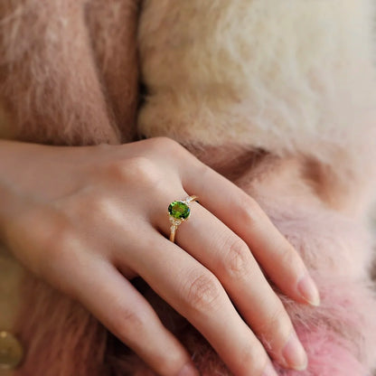 18K Oval Green Sapphire Shirley Ring