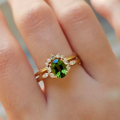 18K Oval Green Sapphire Shirley Ring