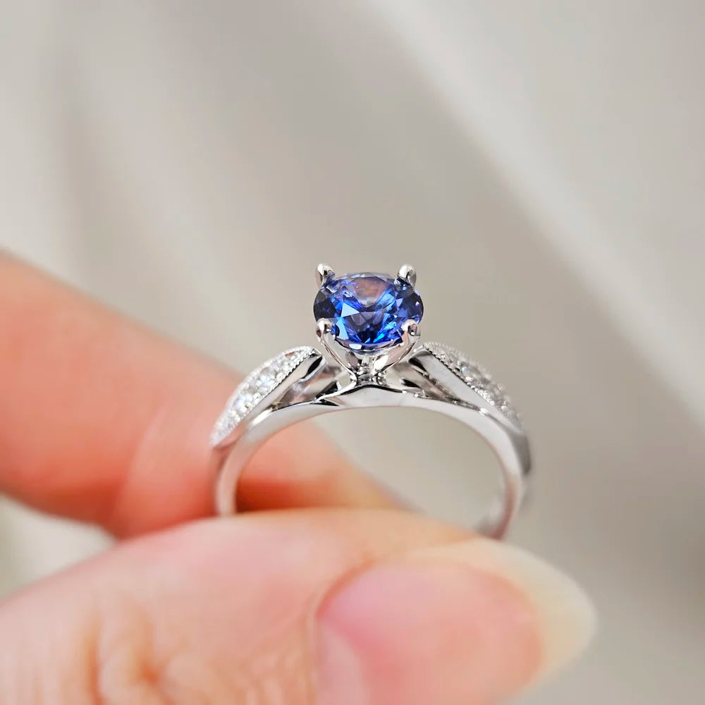 18K Blue Sapphire Leaflet Ring