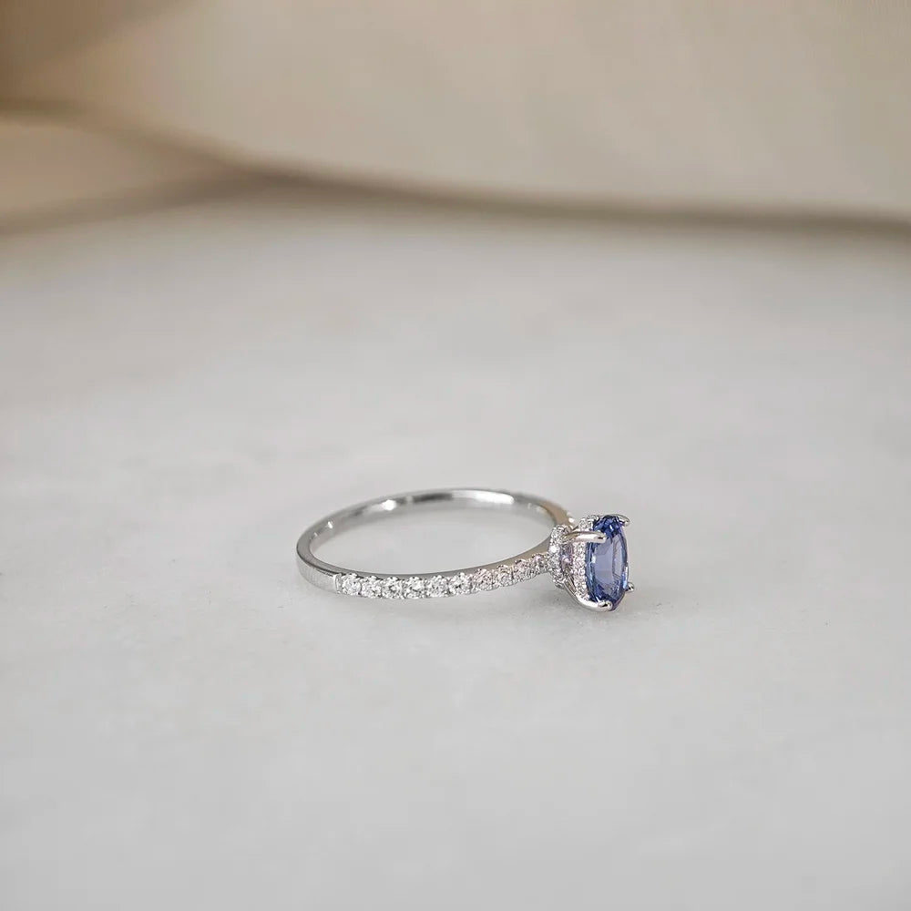18K Astrid Blue Sapphire Ring