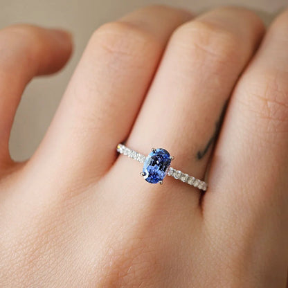 18K Astrid Blue Sapphire Ring