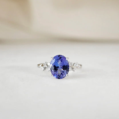 The Gardenia Tanzanite Ring
