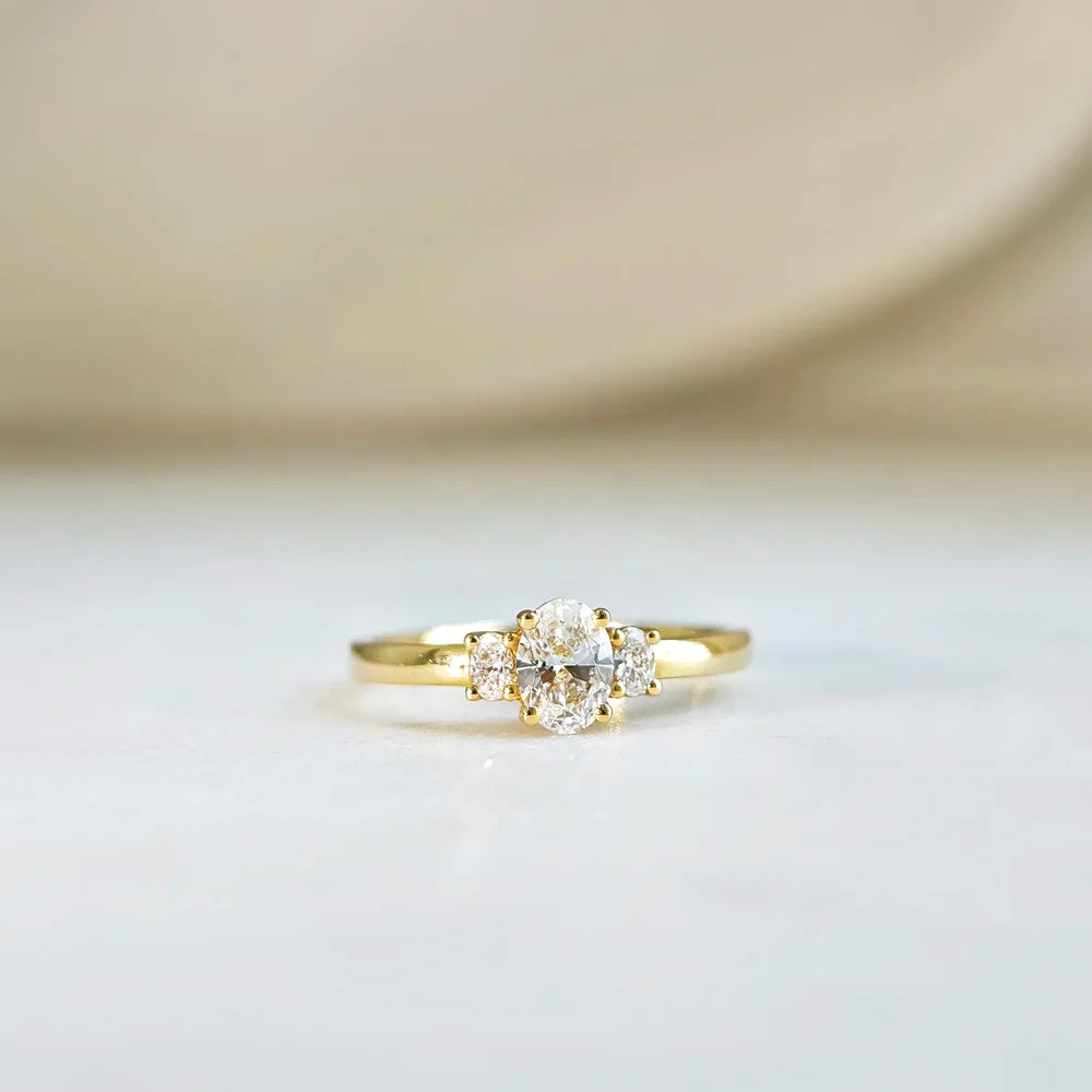 18K Sadie Lab-grown Diamond Ring