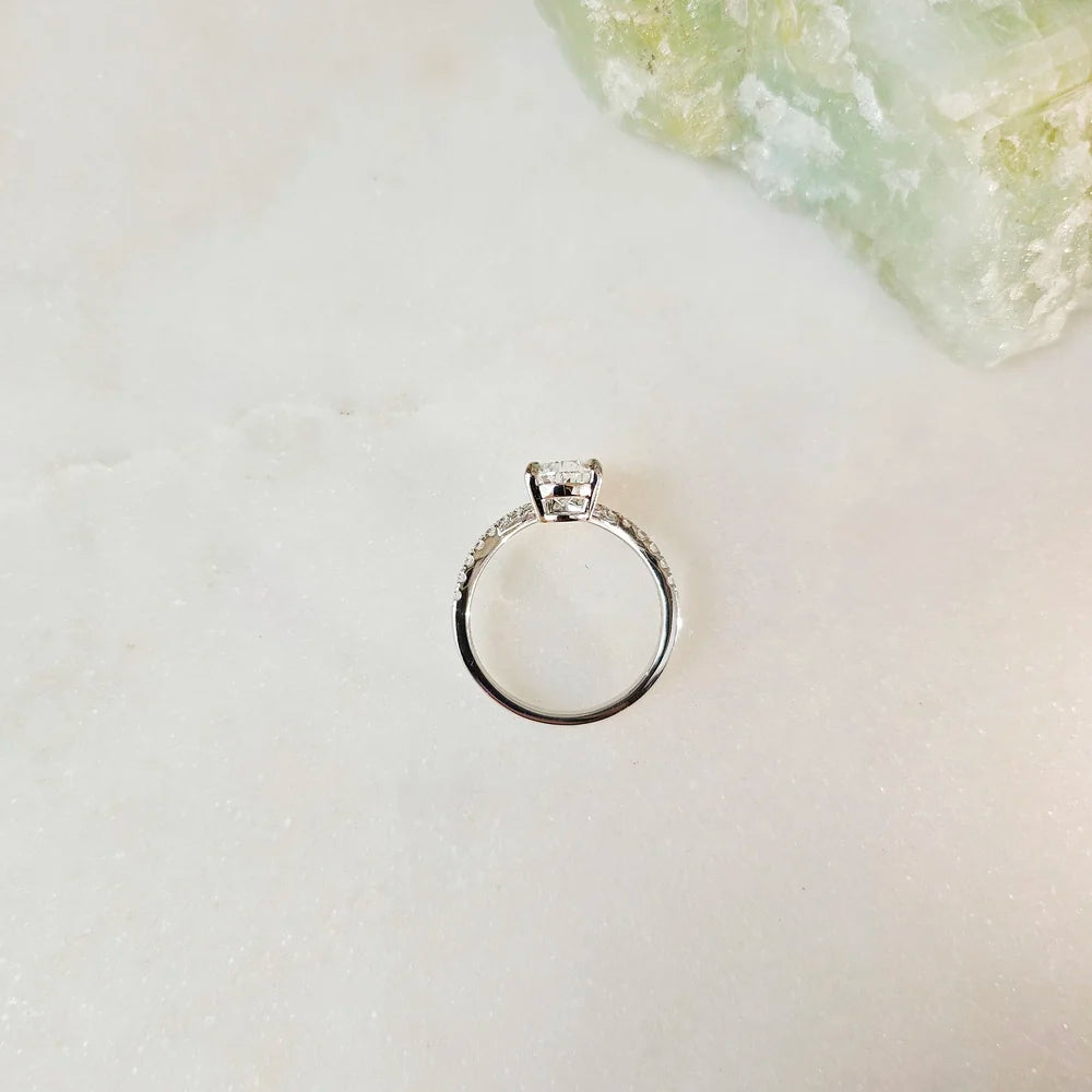 18K Ravee Lab-grown Diamond Ring