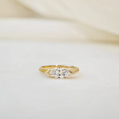 14K Half Bezel Lab-grown Diamond Ring