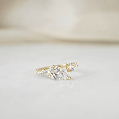 18K Clementine Lab-grown Diamond Ring