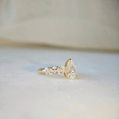 18K Maeve Lab-grown Diamond Ring