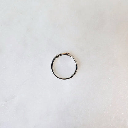 Vienna Love Twist Diamond Band