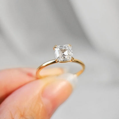 18K Double-claw Asscher Lab-grown Diamond Ring