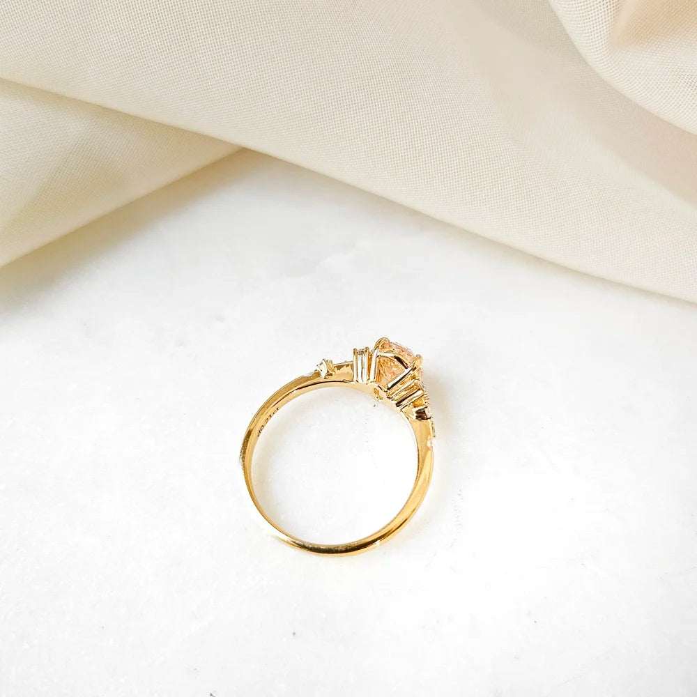 18K Gardenia Pink Lab-grown Diamond Ring