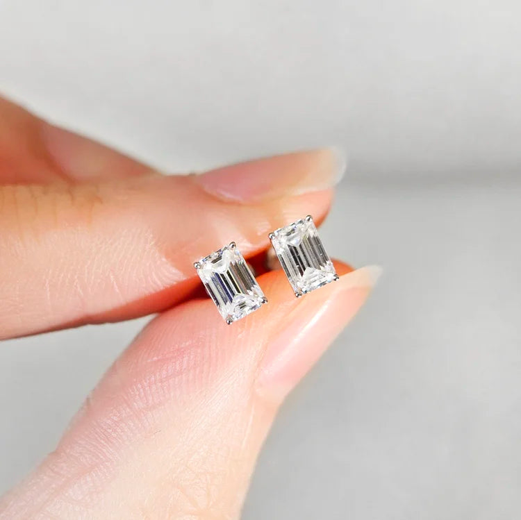 18K Emerald Moissanite Stud Earrings (0.60cts)