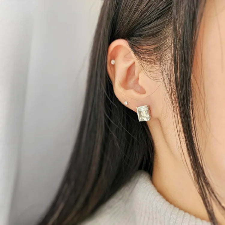 18K Emerald Moissanite Stud Earrings (4.00cts)