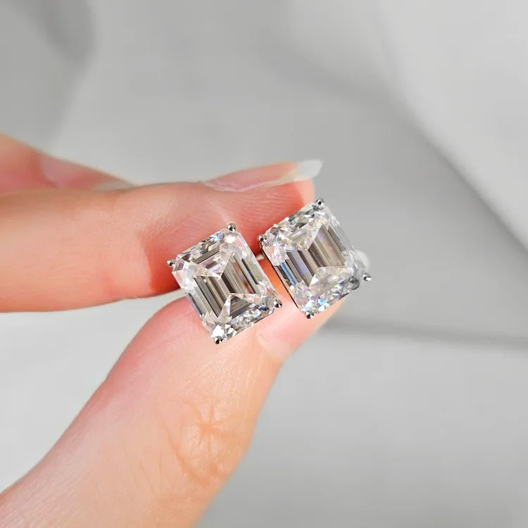 18K Emerald Moissanite Stud Earrings (4.00cts)