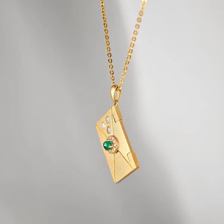 18K Emerald Love Letter Pendant