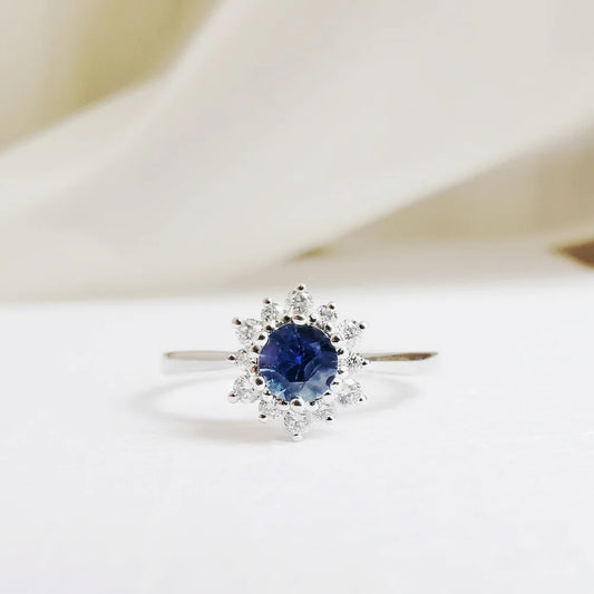 Ceylon Snowflake Ring