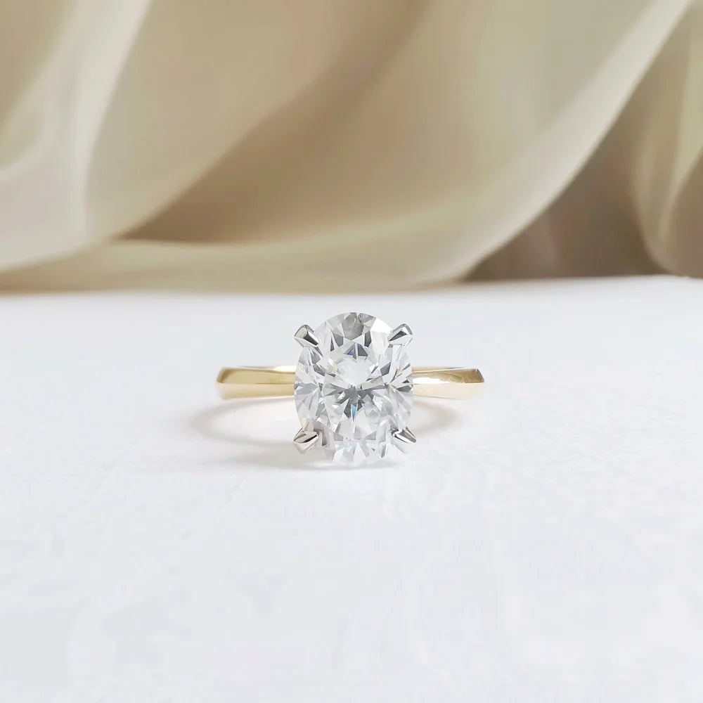 18K "The Classic" Oval Moissanite Ring