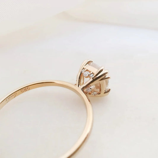 14K Cushion Moissanite Diamond Fountain Ring